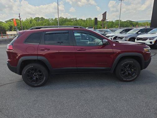 2021 Jeep Cherokee Trailhawk