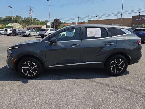 2023 Kia Sportage Hybrid LX