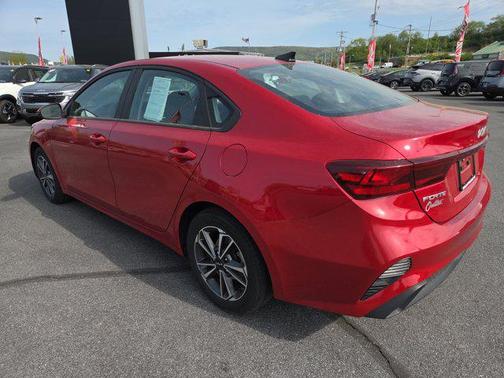 2022 Kia Forte LXS