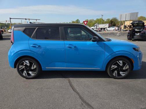 2023 Kia Soul GT-Line