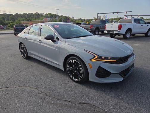 2023 Kia K5 GT-Line