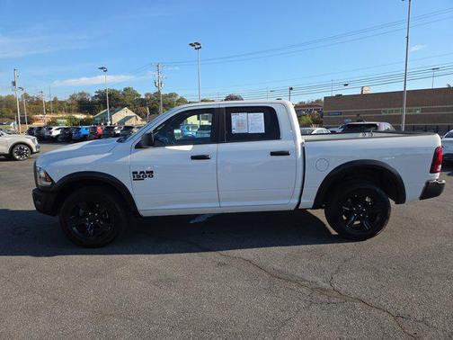 2024 RAM 1500 Classic Warlock Crew Cab 4x4 5'7' Box