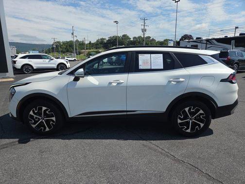 2023 Kia Sportage Hybrid EX