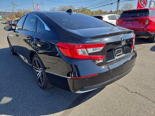 2022 Honda Accord Hybrid Touring