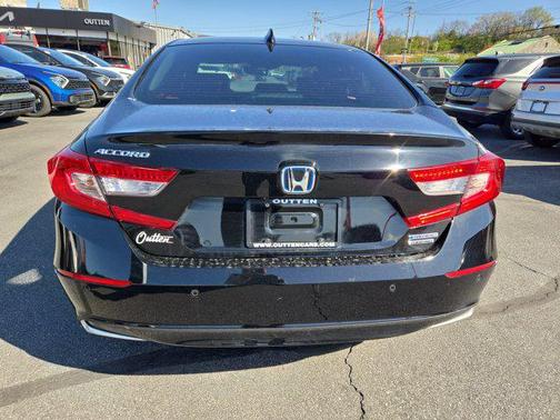 2022 Honda Accord Hybrid Touring