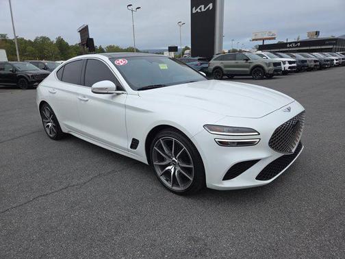2022 Genesis G70 2.0T AWD