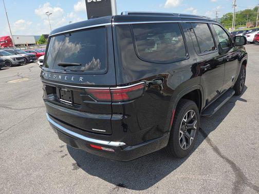 2024 Jeep Wagoneer Series III 4x4