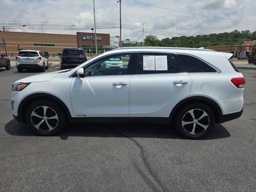 2018 Kia Sorento EX
