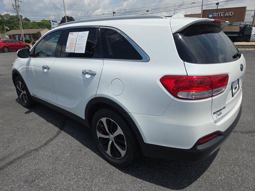 2018 Kia Sorento EX