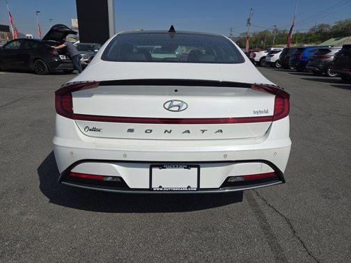 2021 Hyundai SONATA Limited 2.0T