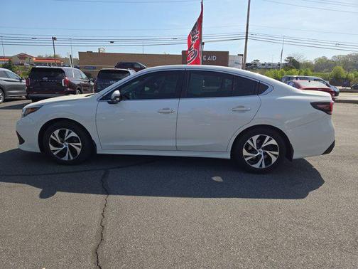 2022 Subaru Legacy Premium