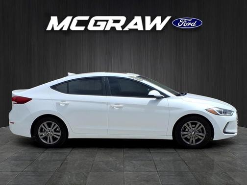 Quartz White Pearl 2018 Hyundai ELANTRA Value Edition