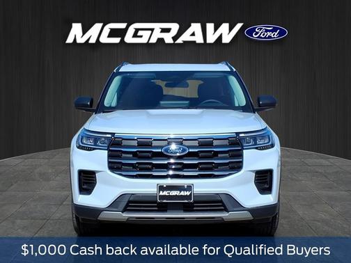 Space White Metallic 2026 Ford Explorer Active w/200A Pkg