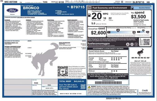 Oxford White 2025 Ford Bronco Base