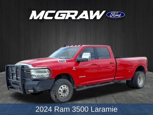 Flame Red Clearcoat 2024 RAM 3500 Laramie Crew Cab 4x4 8' Box