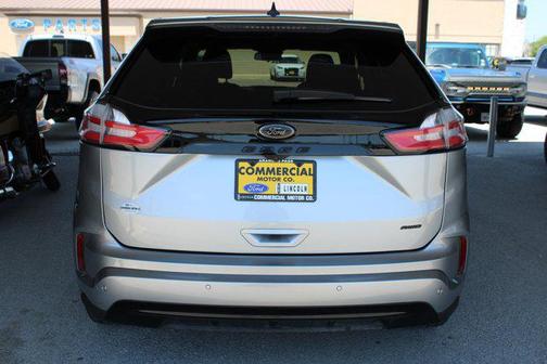 2023 Ford Edge SE