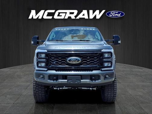 Carbonized Gray Metallic 2026 Ford F-250 Lariat