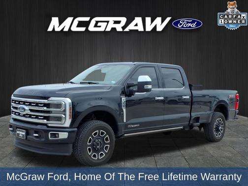Agate Black Metallic 2024 Ford F-350 Platinum
