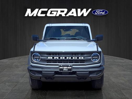 Avalanche Gray 2026 Ford Bronco Base