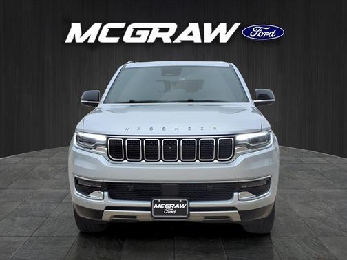 2023 Jeep Wagoneer Series III 4x2