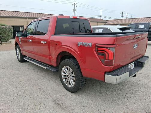 Rapid Red Metallic Tinted Clearcoat 2024 Ford F-150 Lariat