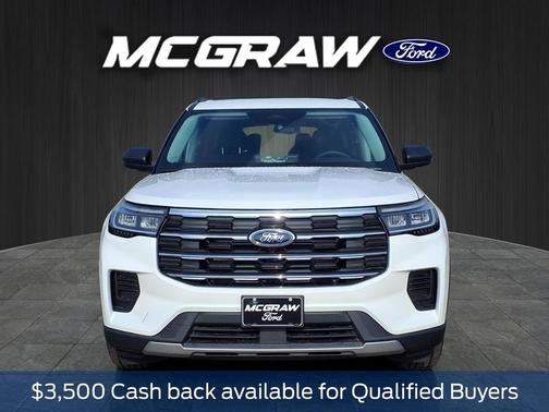 Star White Metallic Tri-Coat 2026 Ford Explorer Active w/200A Pkg