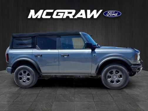 Carbonized Gray Metallic 2023 Ford Bronco Big Bend