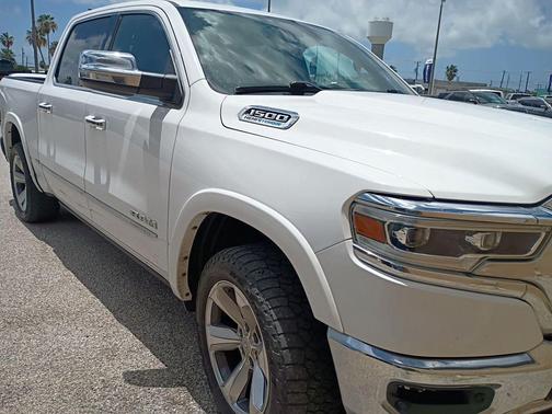Bright White Clearcoat 2021 RAM 1500 Limited