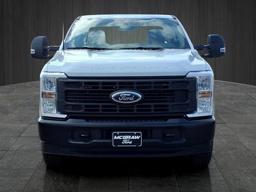 Oxford White 2026 Ford F-250 XL