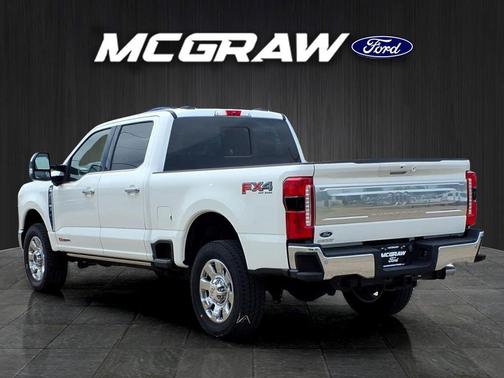 Star White Metallic Tri-Coat 2025 Ford F-250 King Ranch