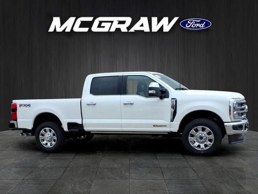 Star White Metallic Tri-Coat 2025 Ford F-250 King Ranch