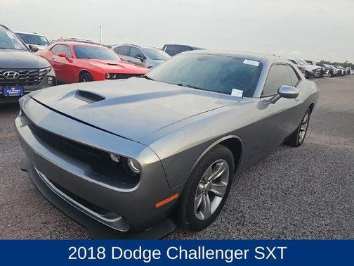 2018 Dodge Challenger SXT