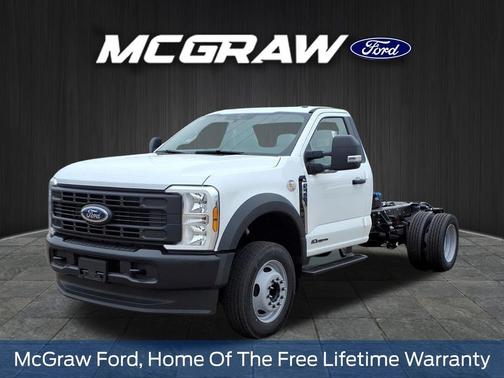 Oxford White 2026 Ford F-450 DRW