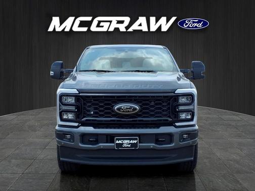 Carbonized Gray Metallic 2026 Ford F-350 Lariat