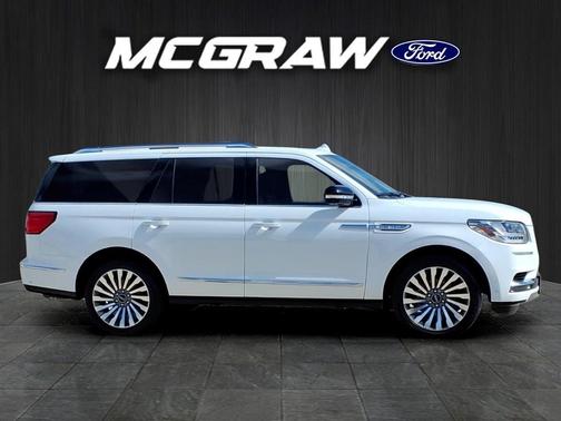 Pristine White 2020 Lincoln Navigator Reserve
