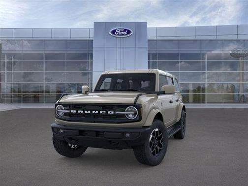Desert Sand 2026 Ford Bronco Outer Banks
