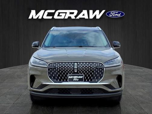 Harbor Gray Clearcoat 2025 Lincoln Aviator Premiere