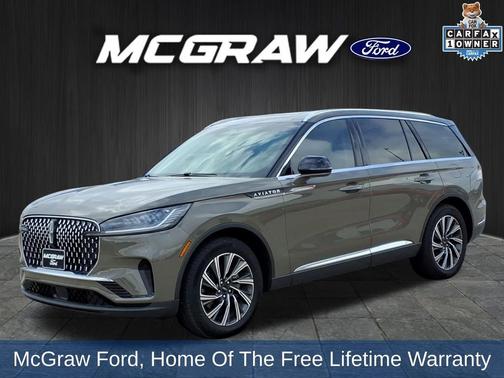 Harbor Gray Clearcoat 2025 Lincoln Aviator Premiere