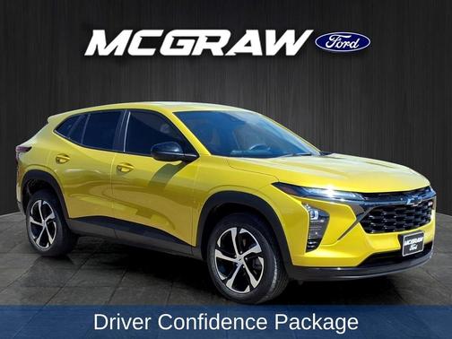 Yellow Metallic 2024 Chevrolet Trax FWD 1RS