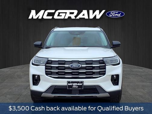 Star White Metallic Tri-Coat 2026 Ford Explorer Active w/200A Pkg