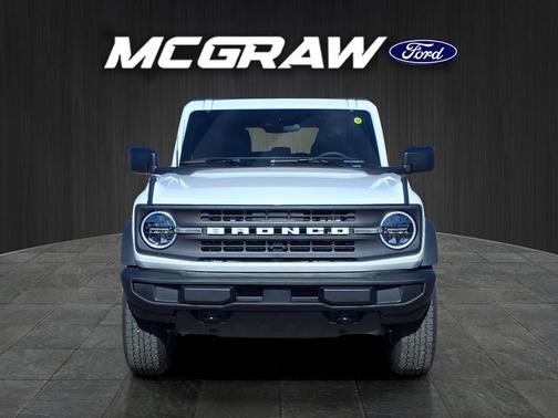 Oxford White 2026 Ford Bronco Big Bend