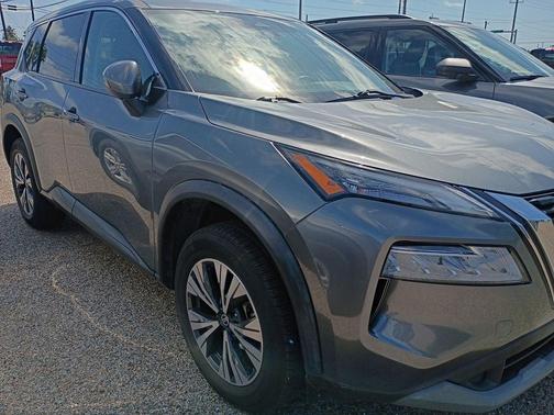 Gun Metallic 2021 Nissan Rogue SV