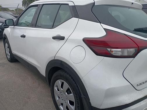 Fresh Powder 2021 Nissan Kicks S