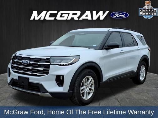 Space White Metallic 2026 Ford Explorer Active