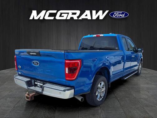 Velocity Blue Metallic 2021 Ford F-150 XLT