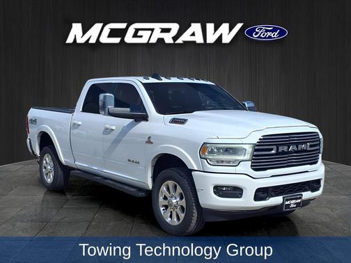 2020 RAM 2500 Laramie Crew Cab 4X4 6'4' Box