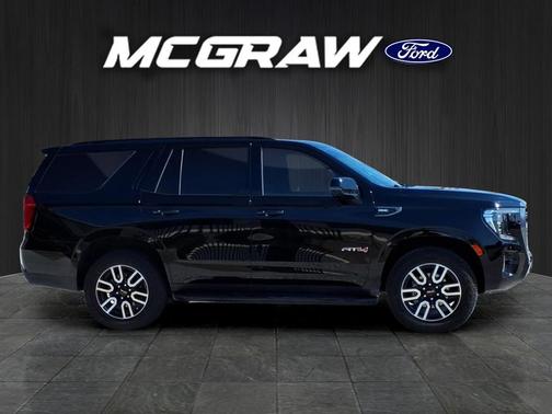2024 GMC Yukon 4WD AT4