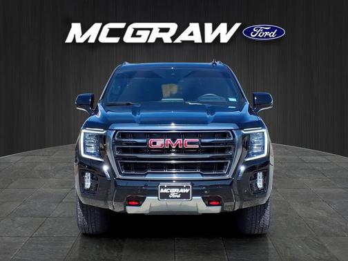 2024 GMC Yukon 4WD AT4