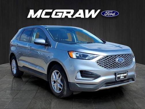 Silver Metallic 2023 Ford Edge SEL