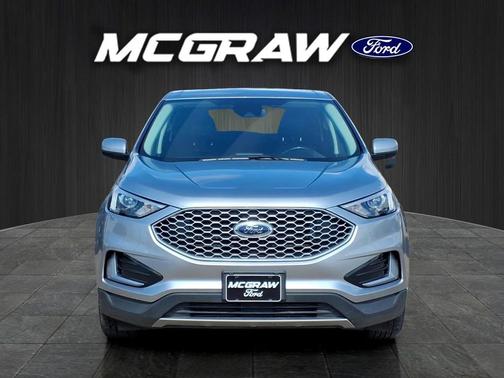 Silver Metallic 2023 Ford Edge SEL